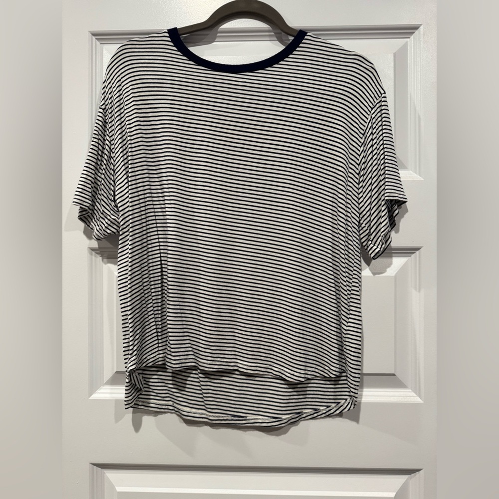Soft and sexy tee from AE
